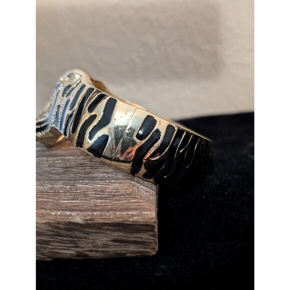 Gold Tone Cheetah Rhinestone Black Enamel Clamper Style Bangle Bracelet - Picture 4 of 5